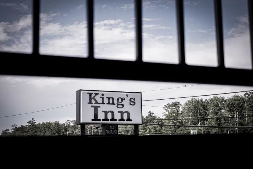 Kings Inn - Image 1