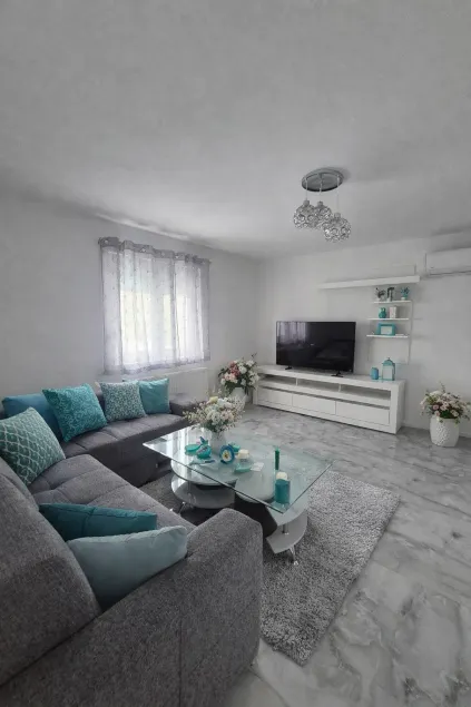 Plitvice Cozy and Modern Blue Apartament With Sauna - Image 1