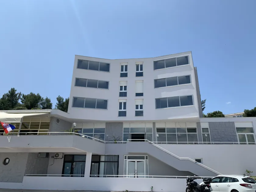 Hotel Tolero - Image 1