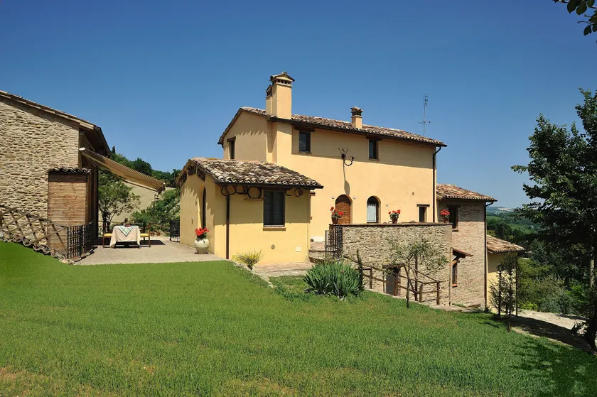 Country House Ca' Vernaccia - Image 1