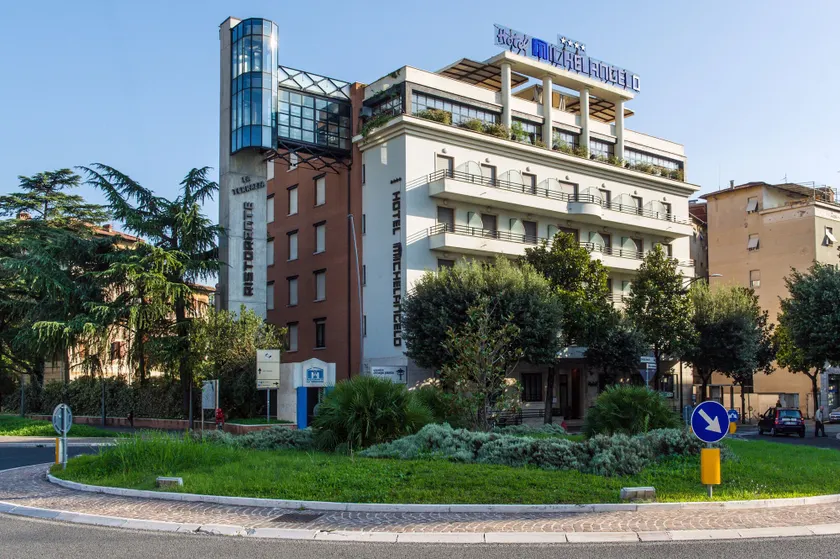 Hotel Michelangelo Palace & SPA - Image 1