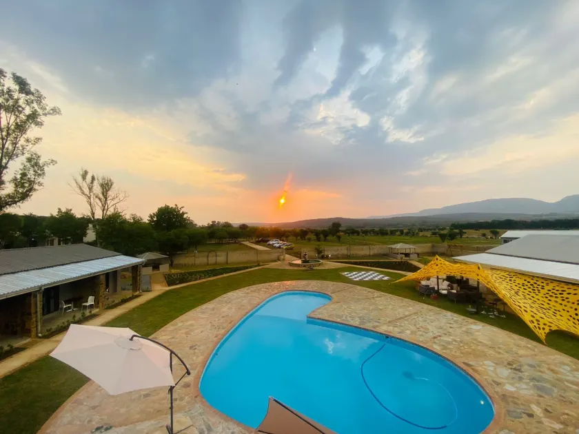 Hibon Lodge - Image 1