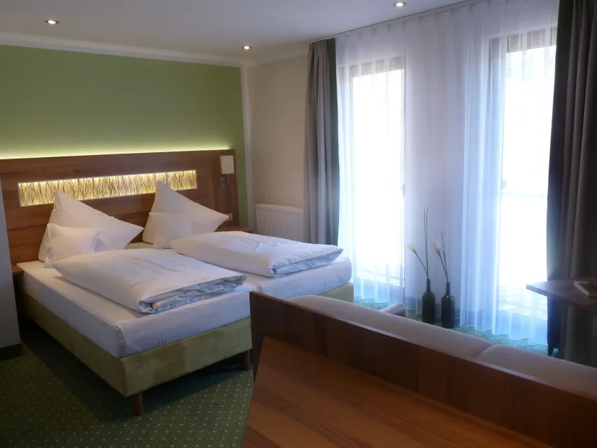Hotel- Landgasthof Baumhof-Tenne - Image 1