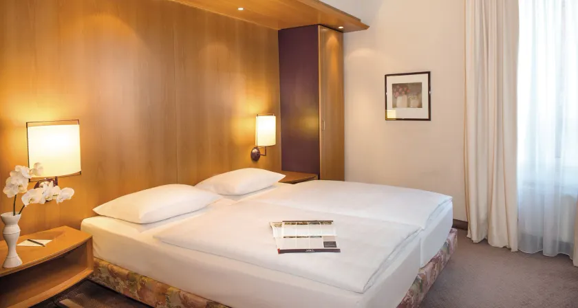 Victor's Residenz-Hotel Frankenthal - Image 1