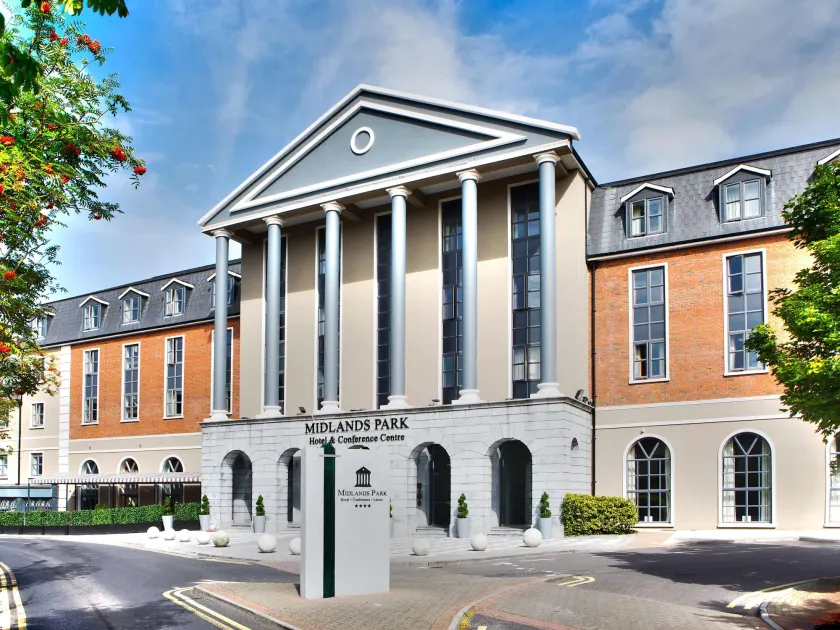 Midlands Park Hotel - Image 1