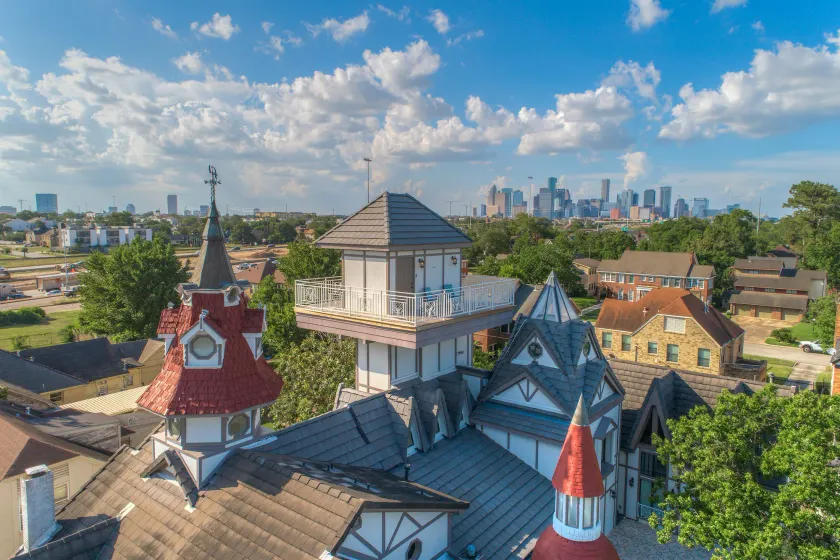 Houston Towers Inn, Adults-Only, Downtown, Med Ctr, NRG - Image 1