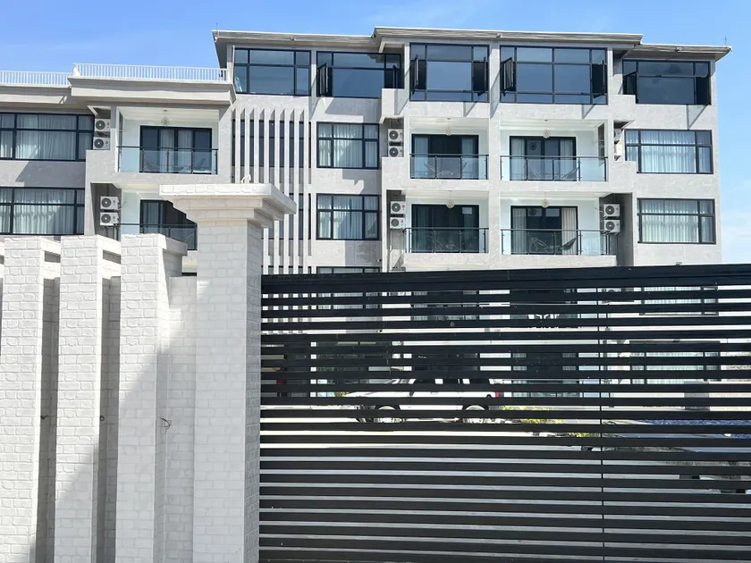 Lifestyle luxury hotel & Residence  - Image 1