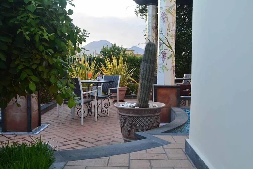 Costa Hotel - Image 1