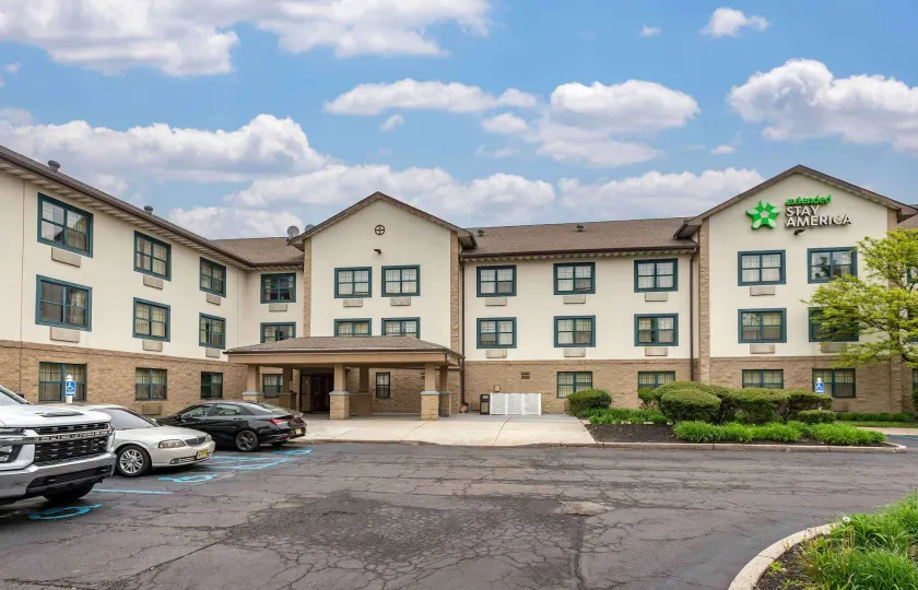 Extended Stay America Suites - Edison - Raritan Center - Image 1