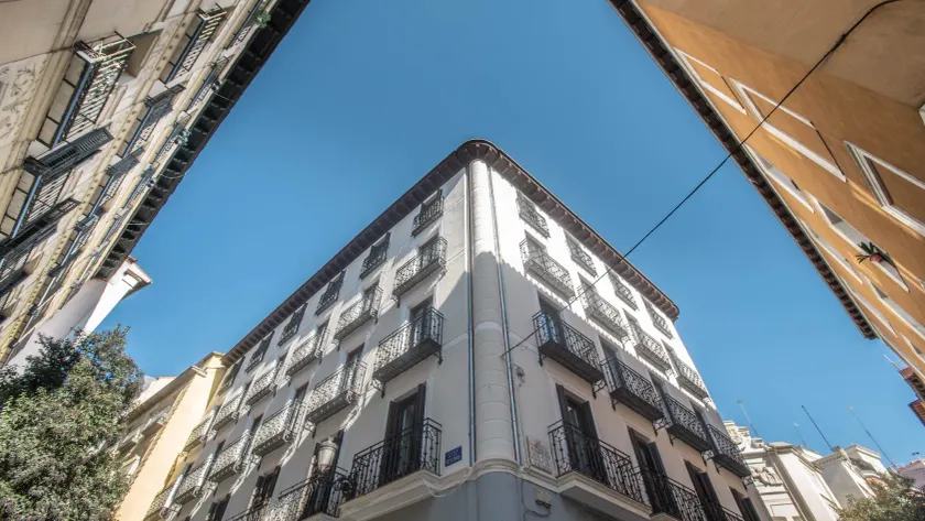 Soho Boutique Opera - Image 1