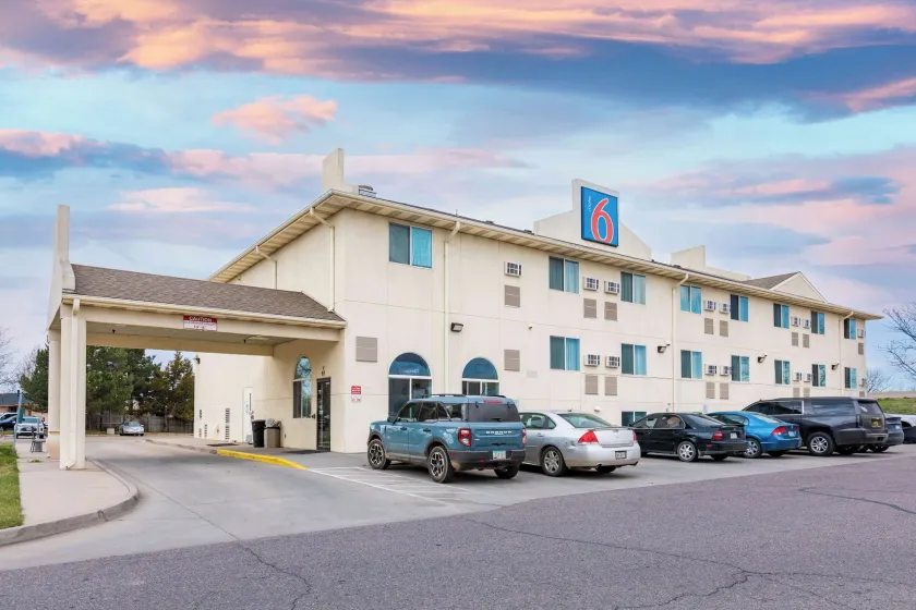 Motel 6-Fort Lupton, CO - Image 1