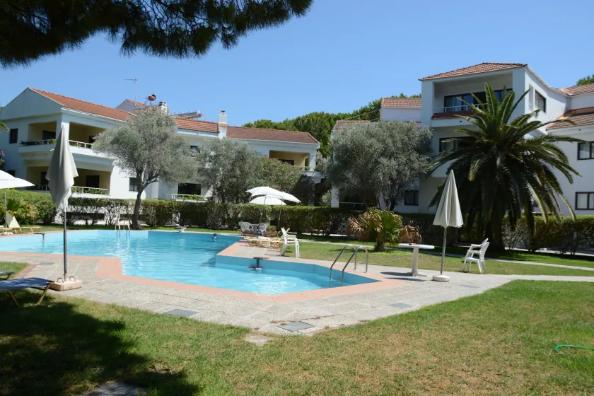 Niki Hotel Apartments - Image 1