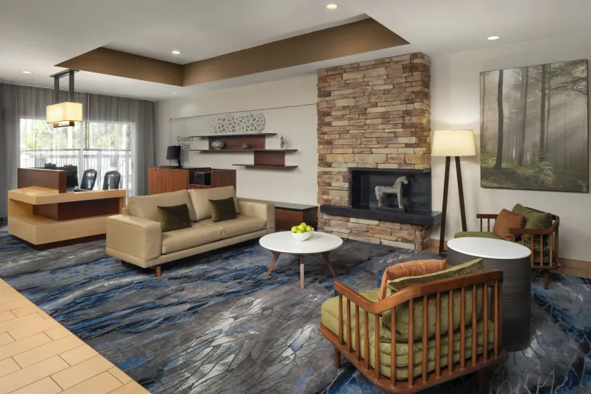 Fairfield Inn Orlando Airport - Image 1