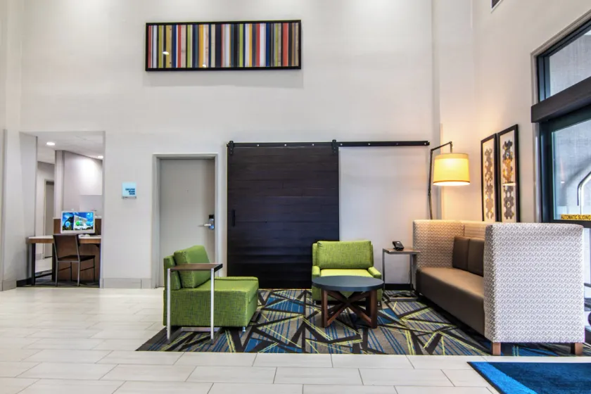 Holiday Inn Express & Suites - Indianapolis Northwest by IHG - Image 1