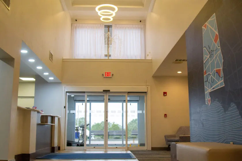 Holiday Inn Express Hotel & Suites Cullman by IHG - Resepsjon