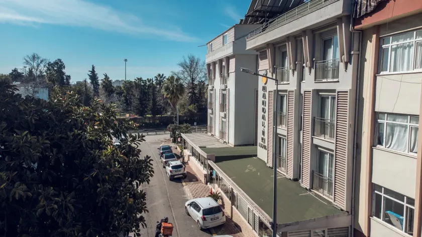 Hotel Mandalin - Image 1