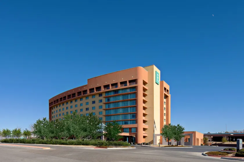 Embassy Suites by Hilton Albuquerque - Image 1