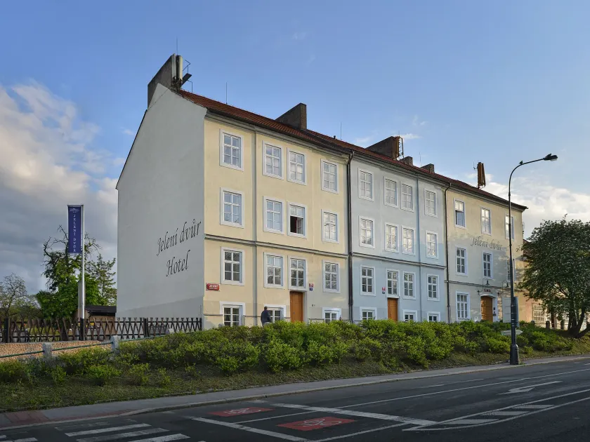 EA Hotel Jeleni Dvur Prague Castle - Image 1