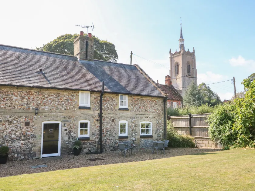 Manor Farm Cottage - Image 1