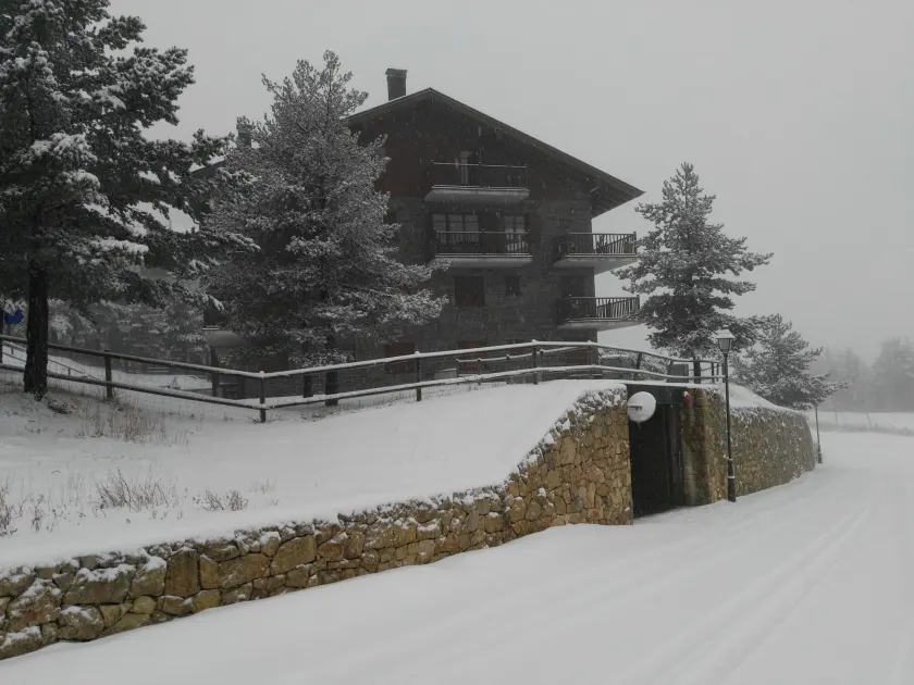 Lujoso duplex en Port del Comte - Image 1