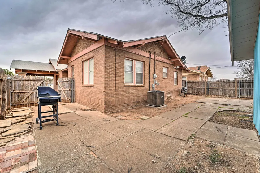 By Dtwn Lubbock! Spacious 4BR Home Near Texas Tech - Innvendig