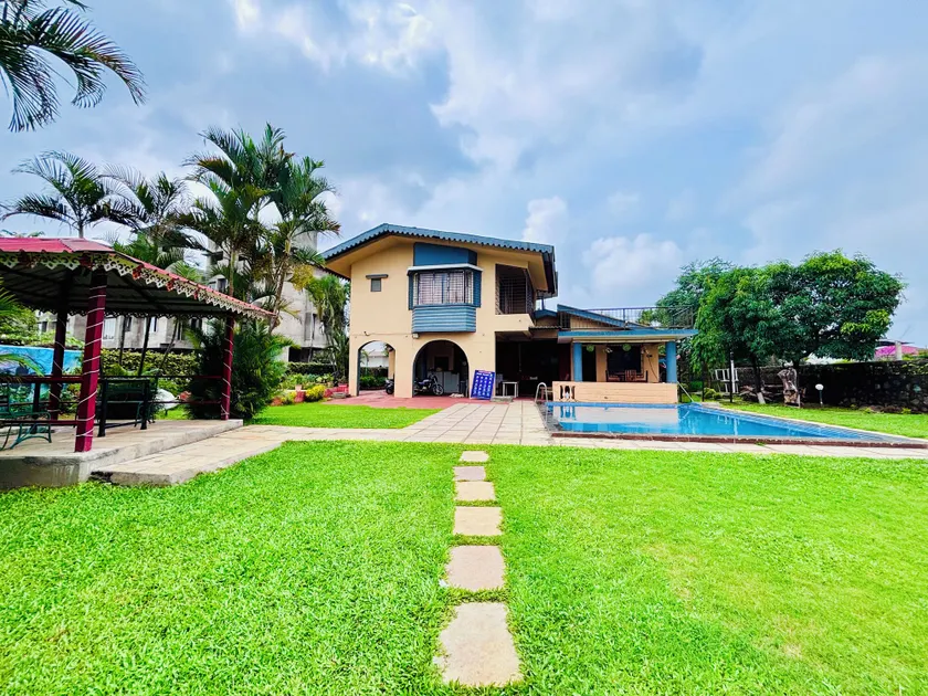 Bailey's Castle Villa - Image 1