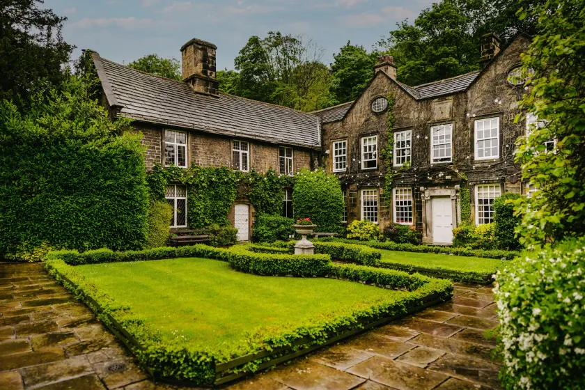 Whitley Hall Hotel - Image 1