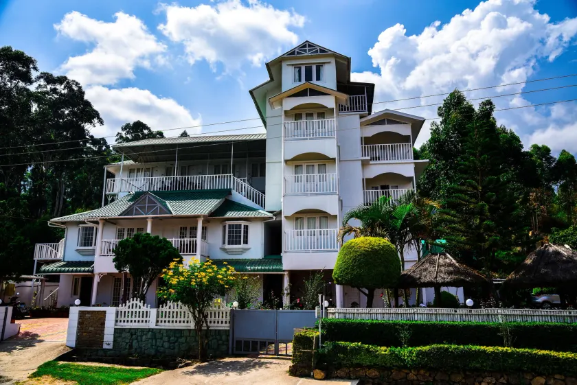 Lakezone Holiday Resort - Image 1