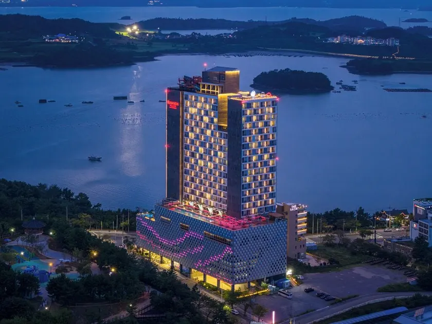 Ramada Plaza by Wyndham Dolsan Yeosu - Image 1