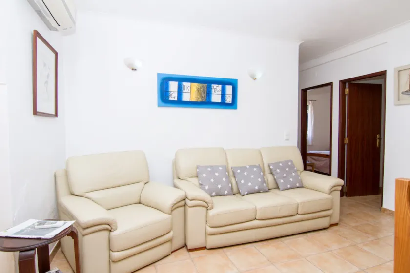 Salema Beach House - Image 1