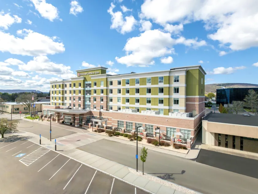 Hilton Garden Inn Corning Downtown - Image 1