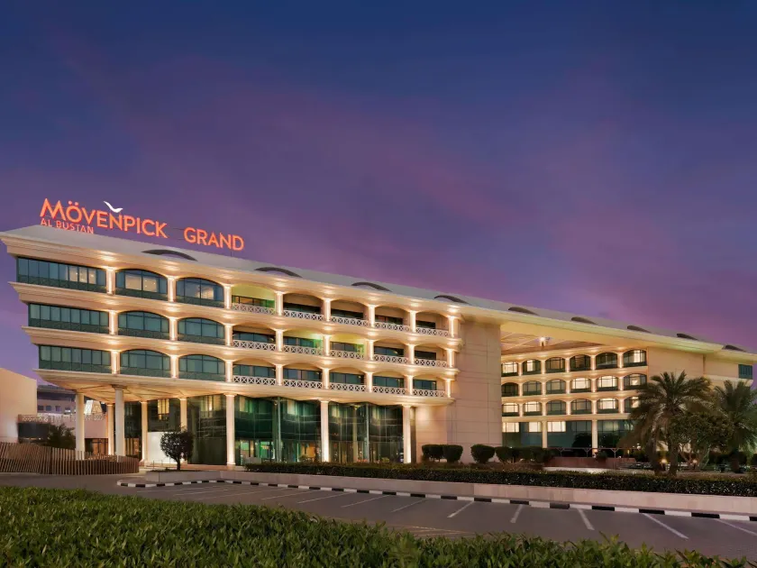 Mövenpick Grand Al Bustan - Image 1