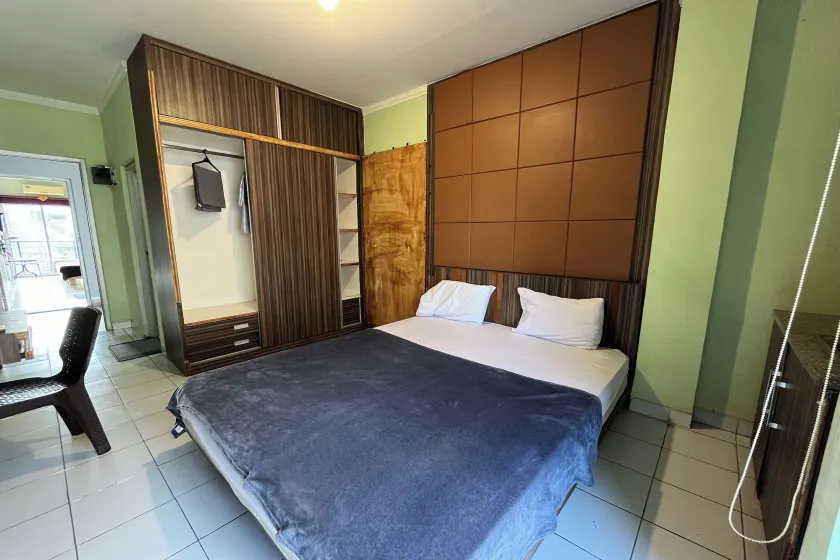 OYO 92723 Sultan Residence Syariah - Image 1