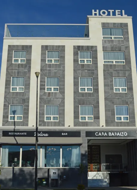 Casa Basalto - Image 1