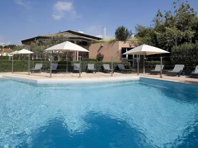 Ibis Budget Aubenas - Image 1