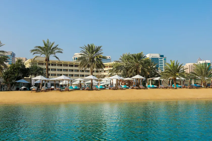 Le Meridien Abu Dhabi Resort - Image 1