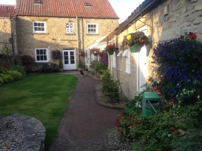 Stilworth House - Image 1