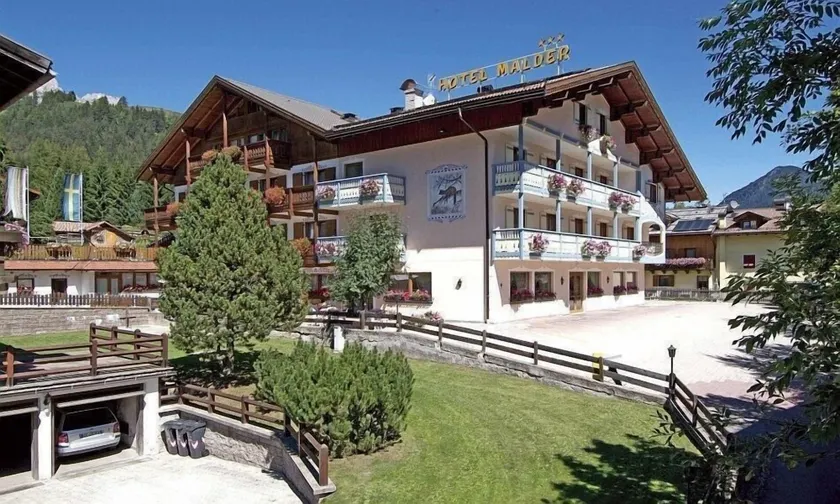 Hotel Malder - Image 1
