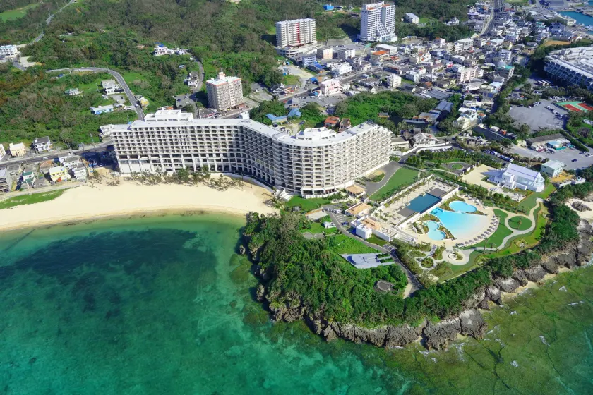 Hotel Monterey Okinawa Spa & Resort - Image 1