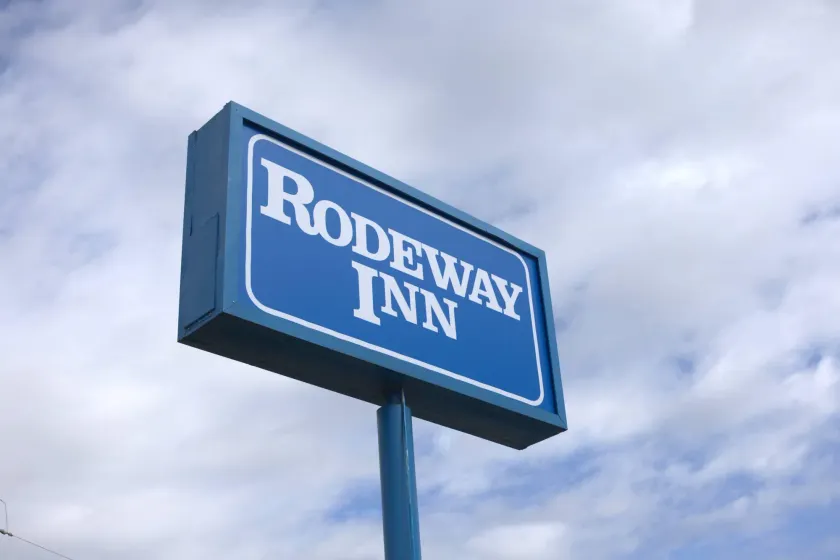 Rodeway Inn - Image 1