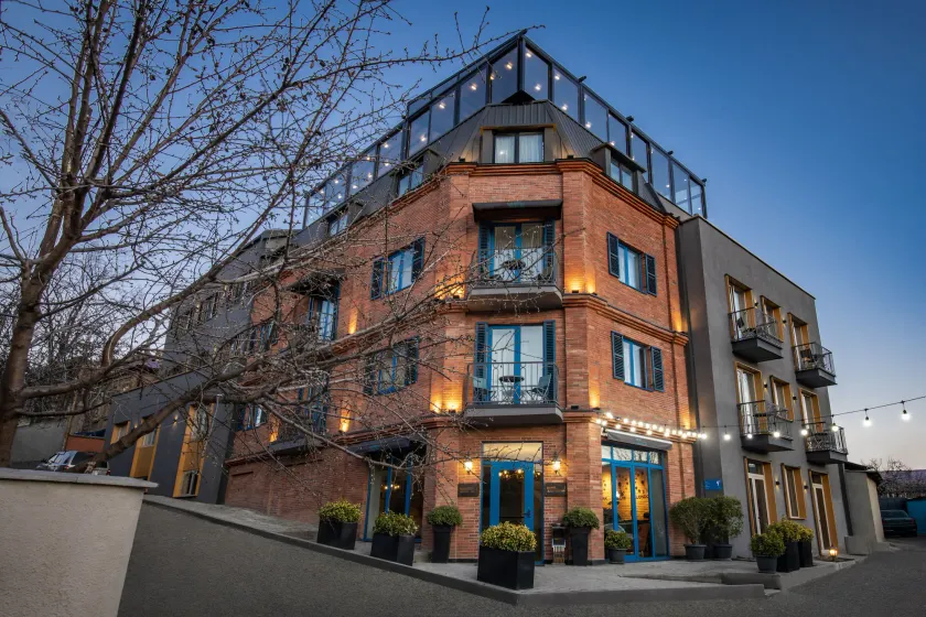 Hotel Address 9D - Image 1