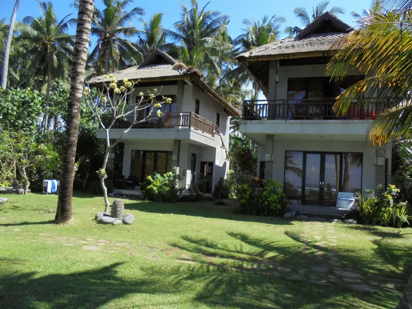 Amarta Beach Cottages - Image 1