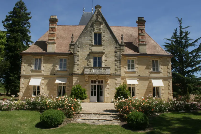 Château La Grave Béchade - Image 1