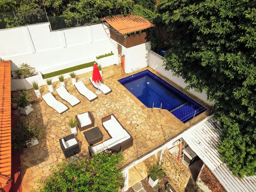 casaJOMO Boutique Stays & Retreats - Image 1