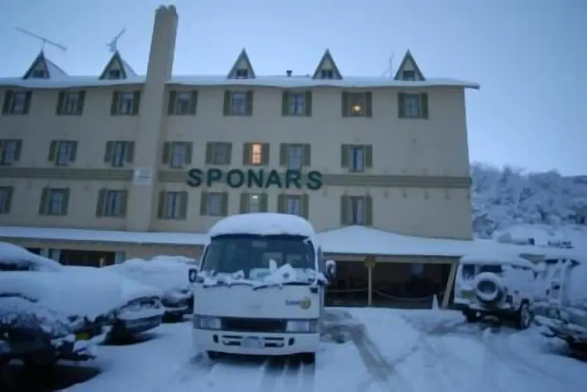 Sponars Chalet - Image 1
