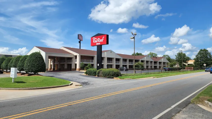 Red Roof Inn Perry - Image 1