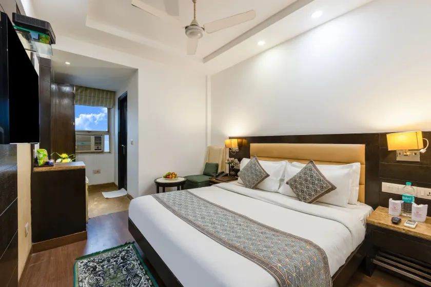 Hotel Chanchal - Image 1