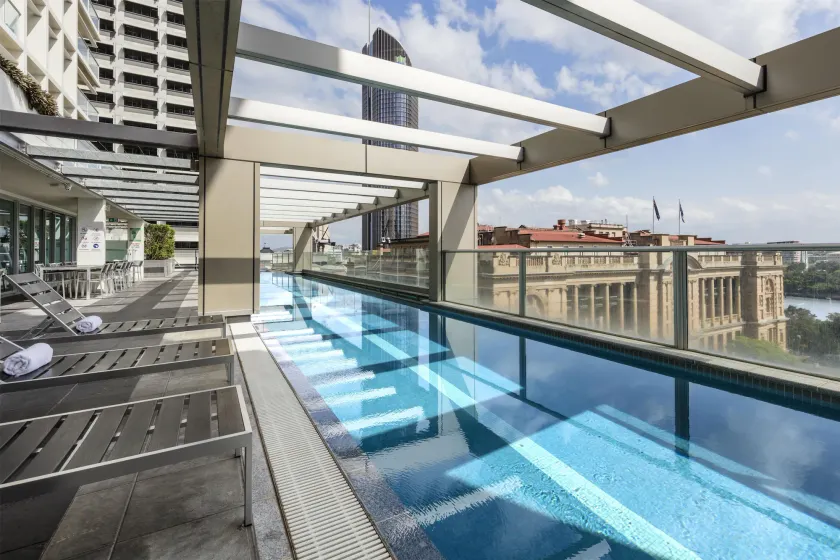 Oaks Brisbane Casino Tower Suites - Image 1