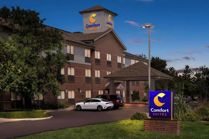 Comfort Suites Denver North - Westminster - Image 1