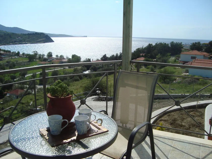 King's View - Image 1